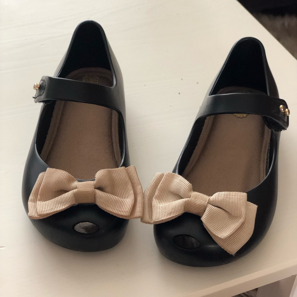 Mini Melissa shoes size 10 !